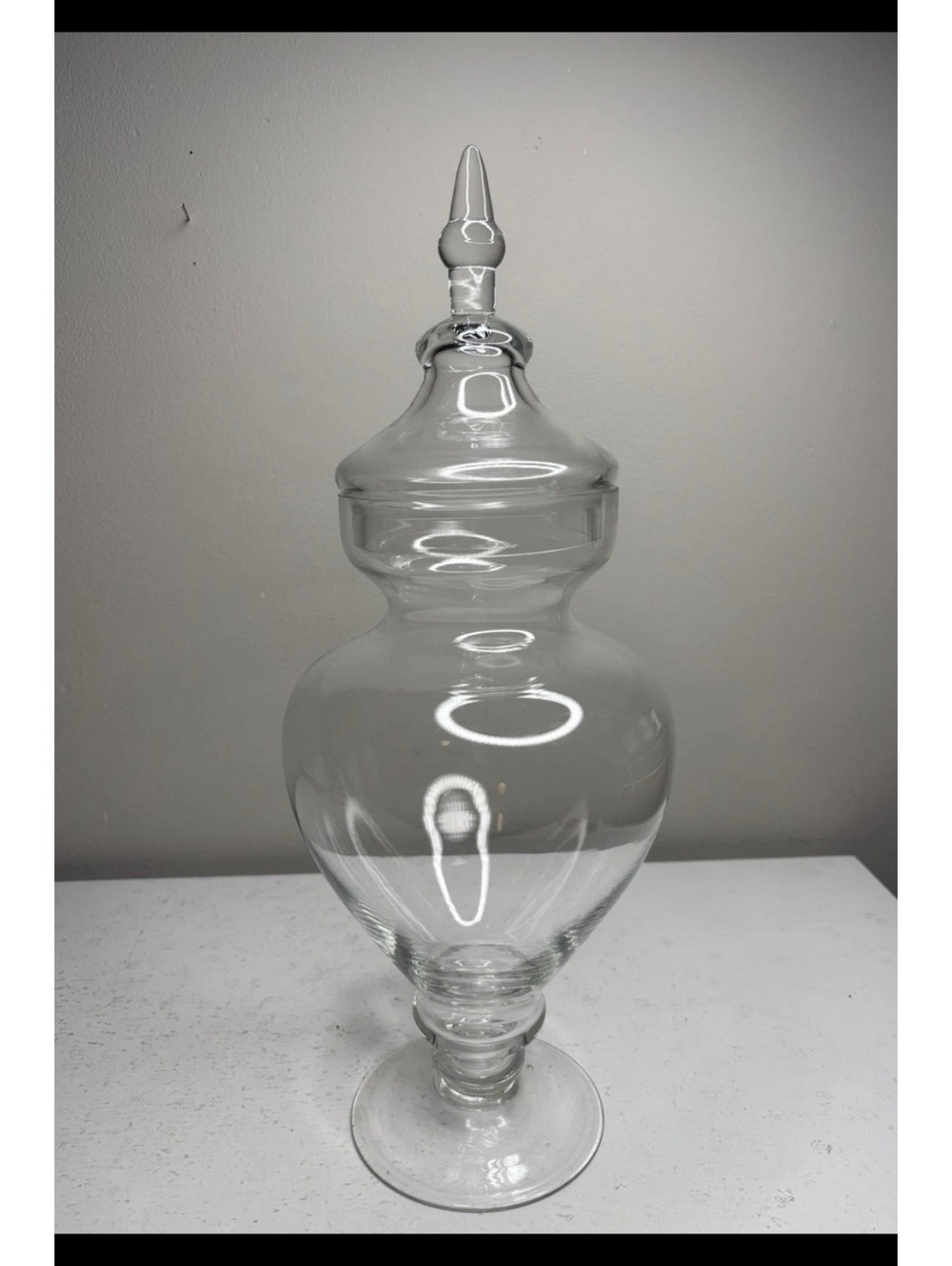 Vintage Large Ribbed & Footed Glass Chemist Carboy/Apothecary/Display Jar